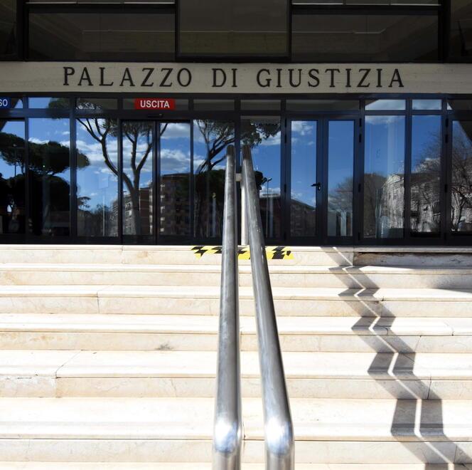 Grosseto, chi è l’operatrice socio sanitaria a giudizio per furto di 636 ricette