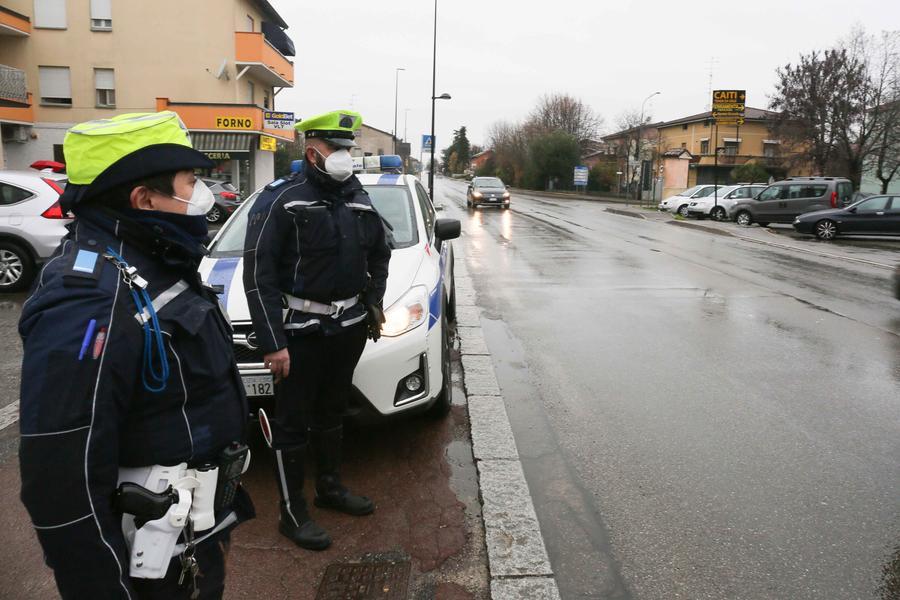 Investito Da Un Camion Sulla Via Emilia, Grave Un 47enne - Gazzetta Di ...