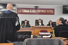 
	Un momento del processo (foto Chessa)

