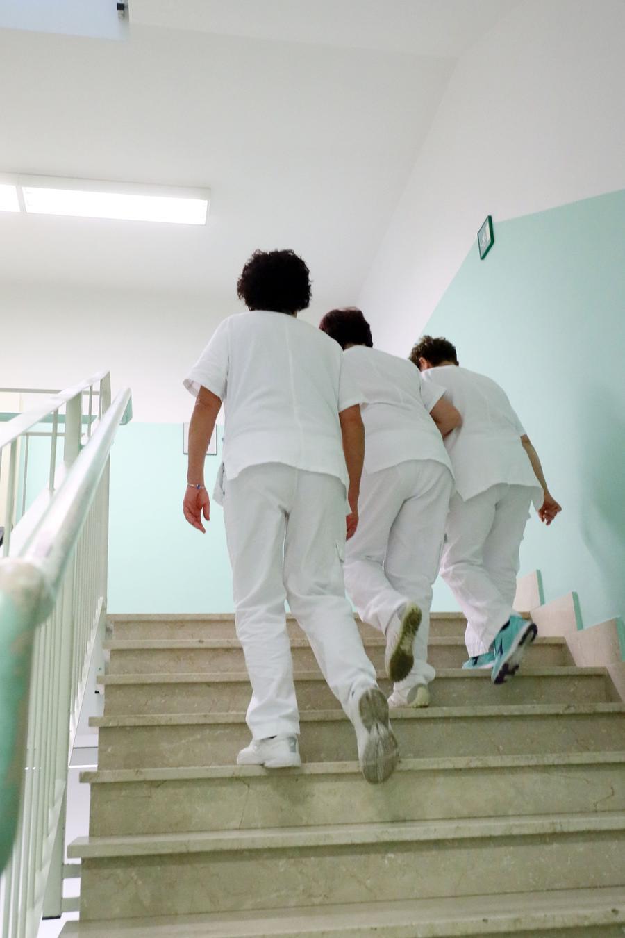 Asl e Sant’Anna: «Un bando per stabilizzare un centinaio di dipendenti»