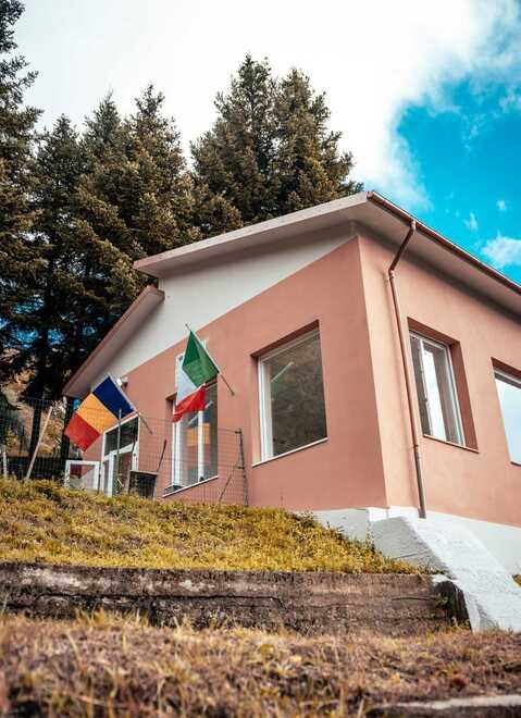La scuola realizzata  a San Quirico