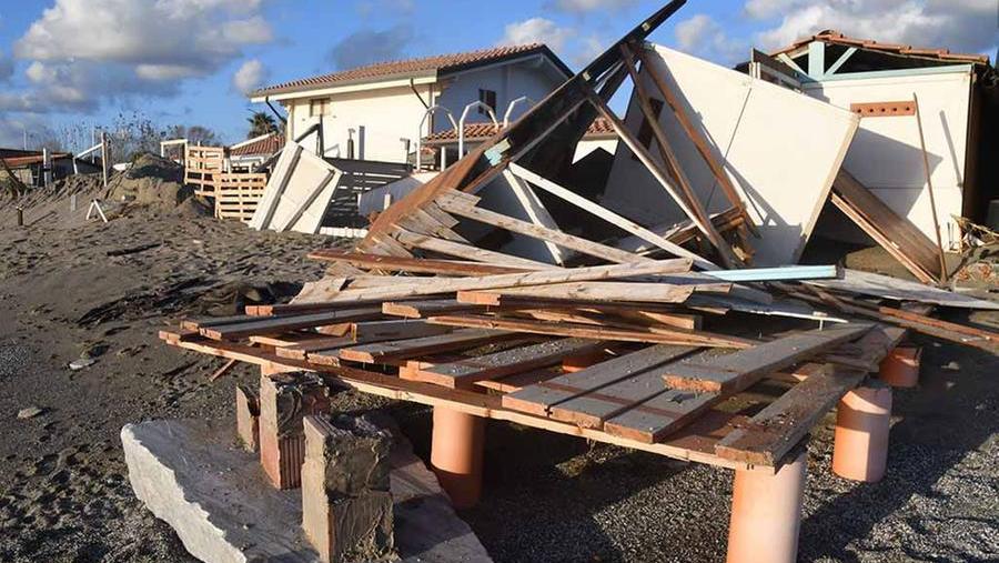 Bagni, aste per la Bolkestein. Il governo non dà indicazioni ai comuni