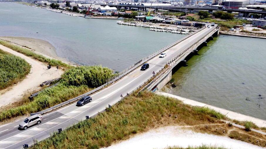 Ponte sullo Scolmatore, i costi lievitano: c’è l’ok ai lavori da 2,4 milioni