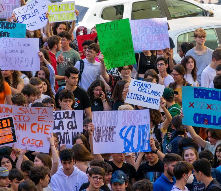 Pescia, al liceo Lorenzini finita l’emergenza. Altre cinque classi all’ex tribunale