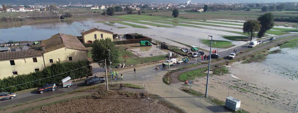 Alluvione a Prato, il sindaco Biffoni chiede soldi subito: «Io spina nel fianco del governo»