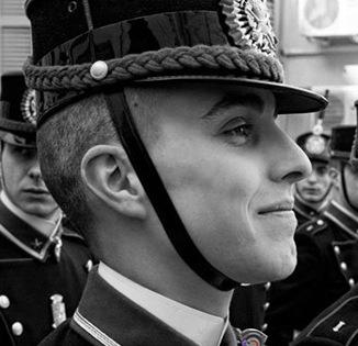 Incendio nell’appartamento: morto ex capitano dell’esercito