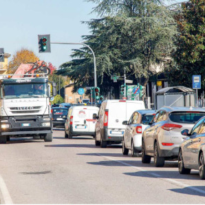 Corporeno, auto come saette e troppi incidenti lungo la statale