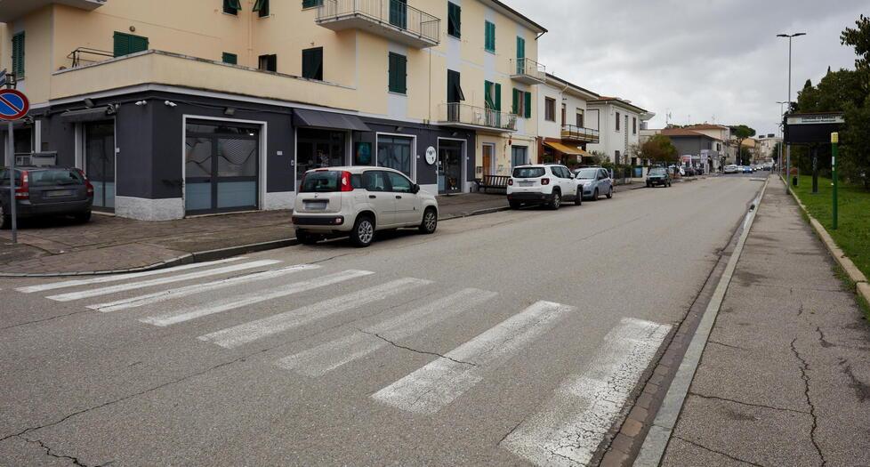 L’attraversamento pedonale in via Ponzano all’incrocio con via Fermi (foto JuriAutovino)