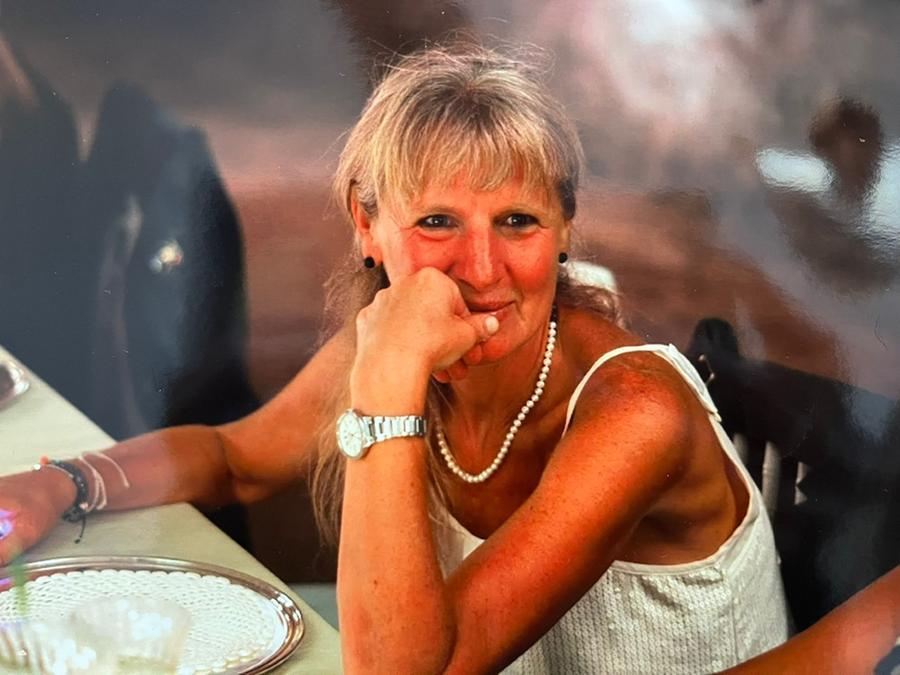 Lucca, educatrice muore a 58 anni: «Mamma straordinaria, un riferimento nel suo lavoro»