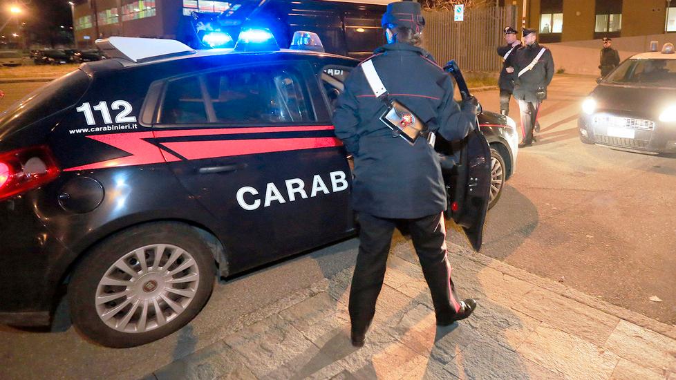 Pistoia, perseguita e rende sua succube la fidanzata 15enne: in carcere