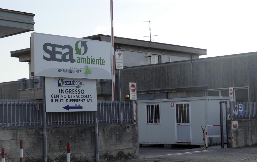 La sede di Sea ambiente in via Comparin