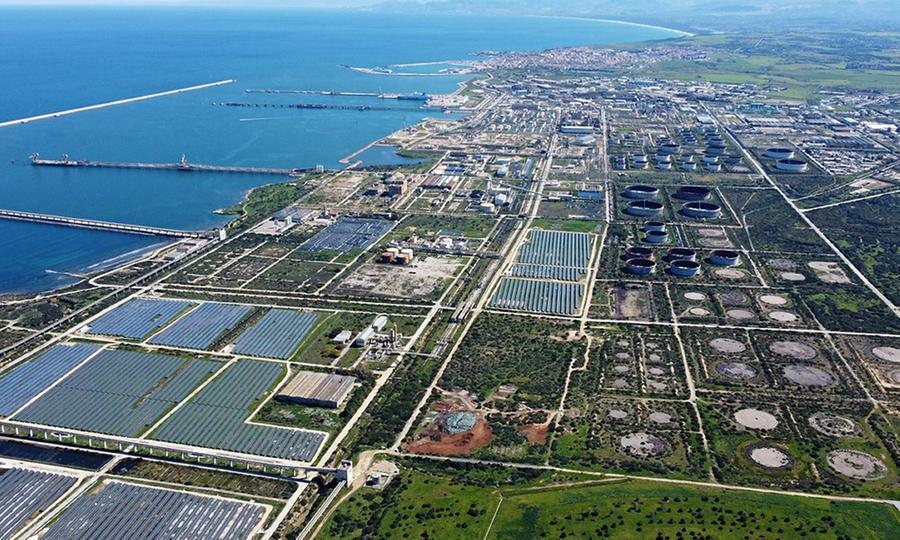 Porto Torres, esercitazione antincendio al deposito carburante dell’Eni