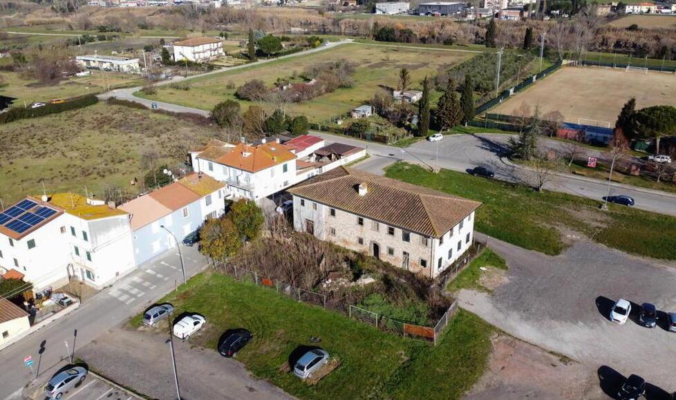 Nella foto una vedua dall’alto dell’ex Casa Cioni in via di  riqualificazione