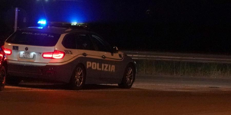 
	Una pattuglia della polizia stradale (foto d'archivio)

