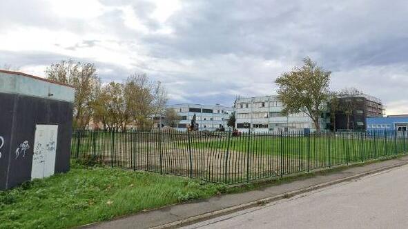 L’area al villaggio scolastico dove sarà costruito l’impianto