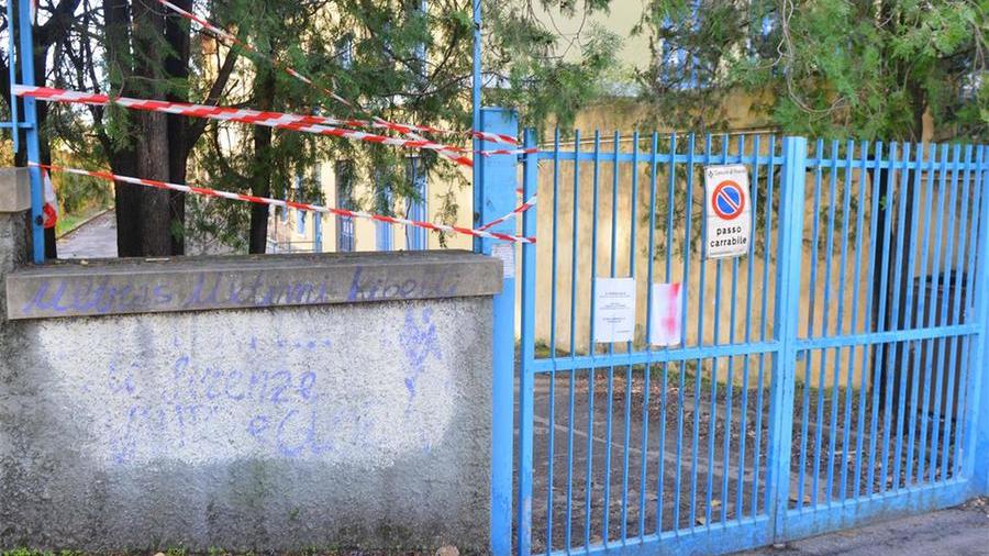 Firenze: la ringhiera che si è staccata
