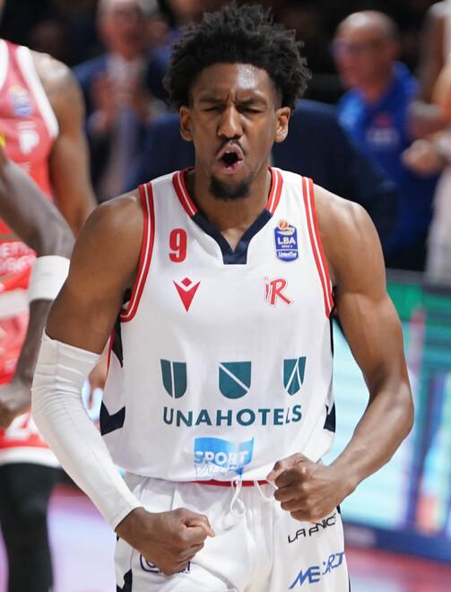 La Unahotels pronta a blindare il bomber Langston Galloway