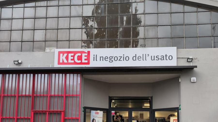 A Ferrara apre Kecè, il negozio dell’usato
