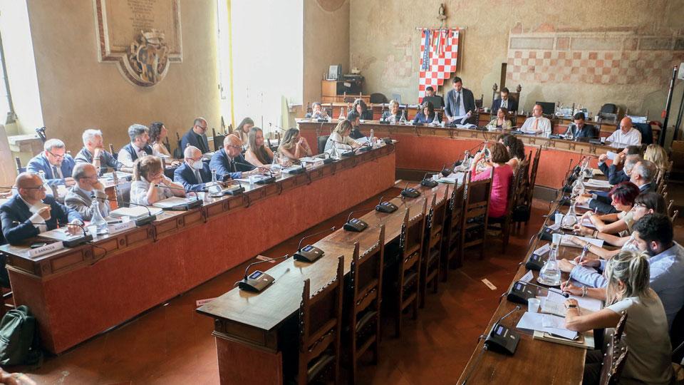 Mensa scolastica, contrordine: le rette si pagano a fine mese