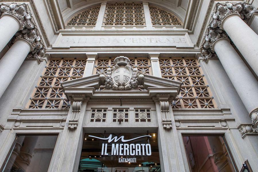 In libreria come in un bosco giapponese, Mondadori apre al Mercato Coperto