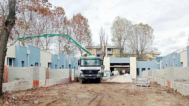 L’insieme degli appartamenti, posizionati a ferro di cavallo