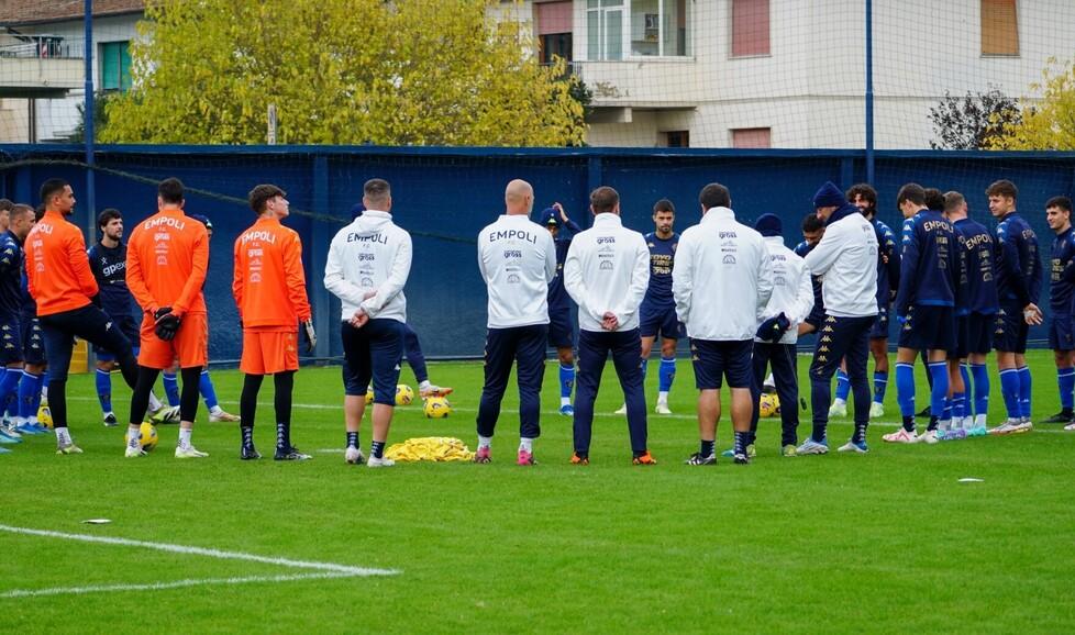 Gli azzurri impegnati negli allenamenti (Foto Empoli Fc)
