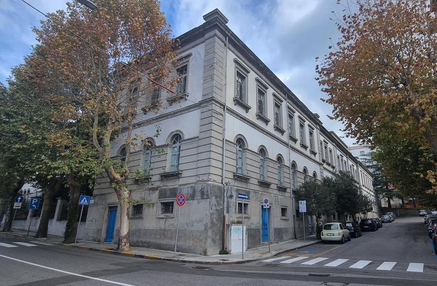 
	La storica scuola "Ferdinando Podda" di Nuoro (foto di Massimo Locci)


