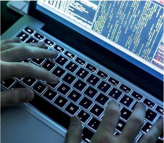 Grosseto, gli rubano dal conto 2mila euro in ricariche telefoniche: la banca deve risarcirlo