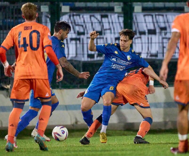 Christian Casucci in azione mercoledì sera contro la Pistoiese (foto Autovino)