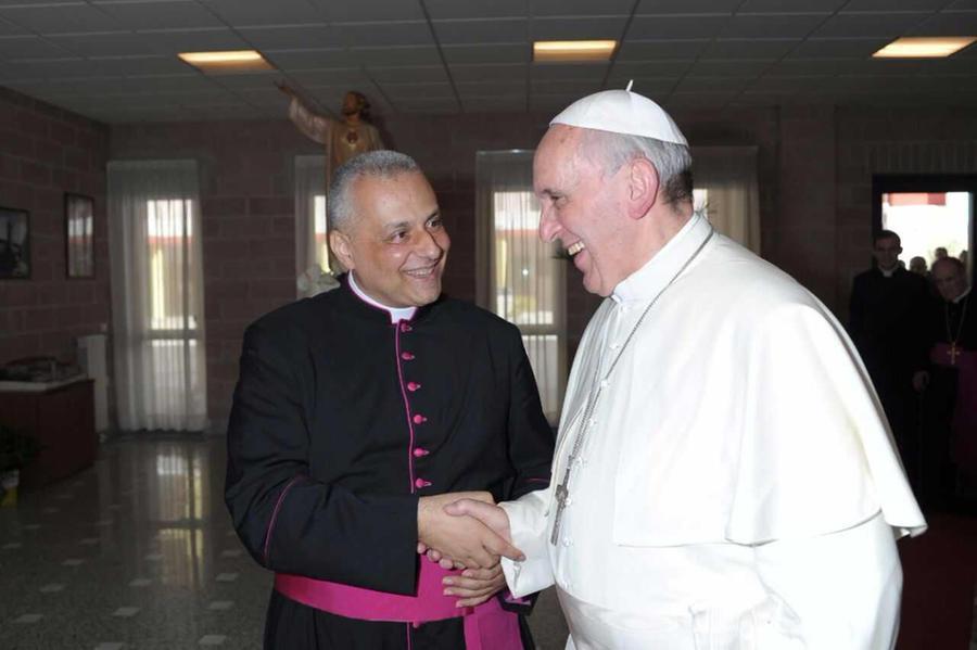 Sassari, il richiamo del vescovo ai sacerdoti: rispettate le regole