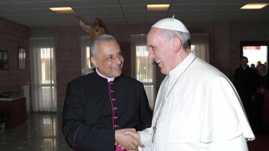 Sassari, il richiamo del vescovo ai sacerdoti: rispettate le regole