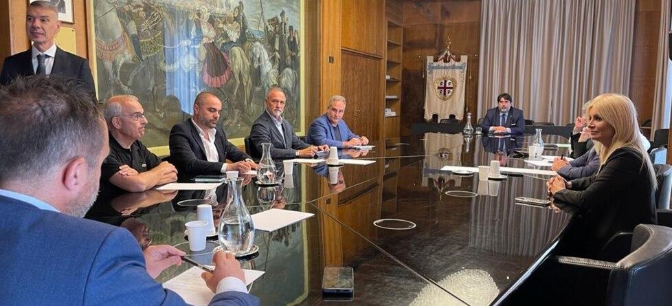 Solinas “licenziato” da Fdi, il Psd’Az passa al contrattacco