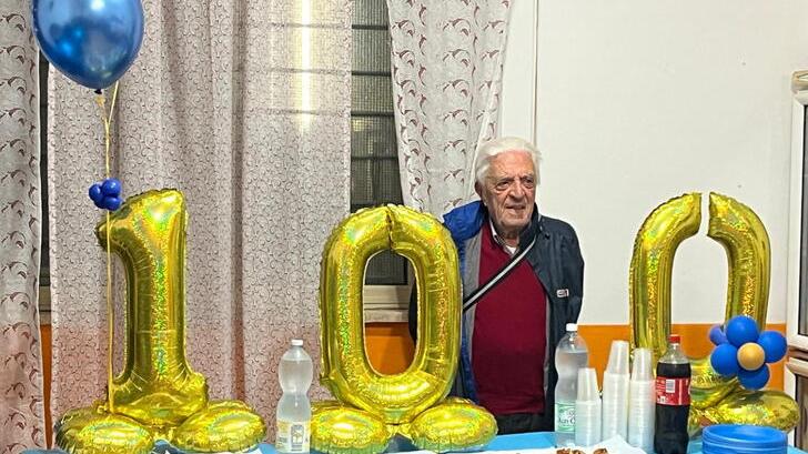 Ermanno Valtriani, cento anni col Livorno calcio nel cuore: «Ecco i miei segreti di lunga vita»<br>