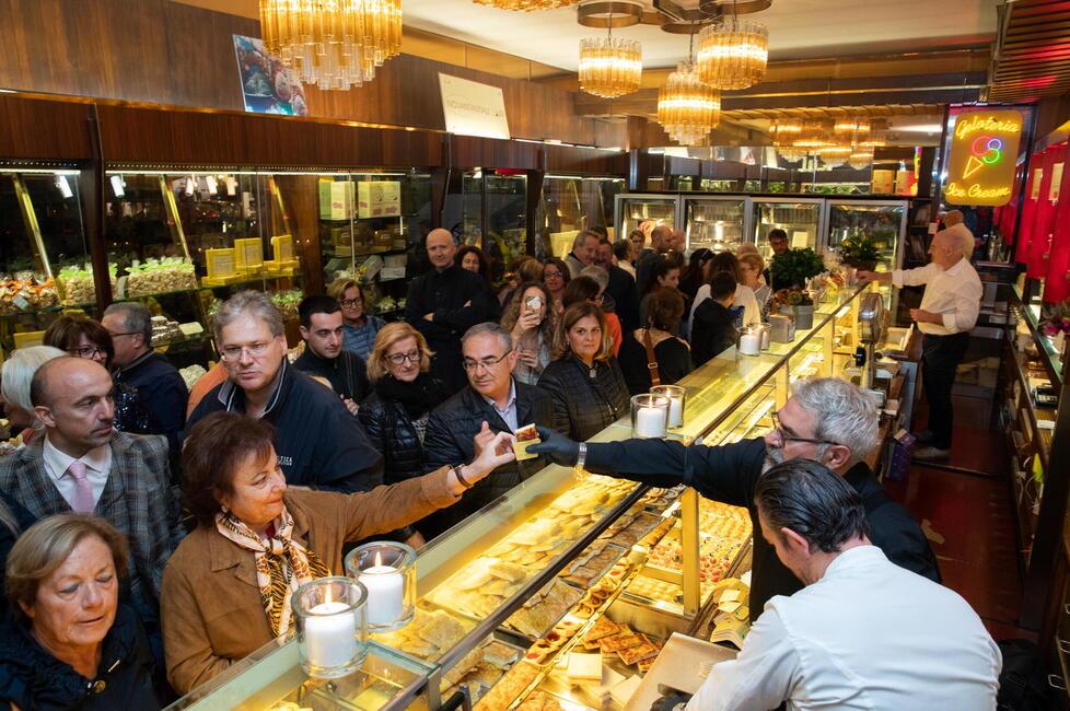 Nella foto di Nucci la festa per i 90 anni del Giovannini