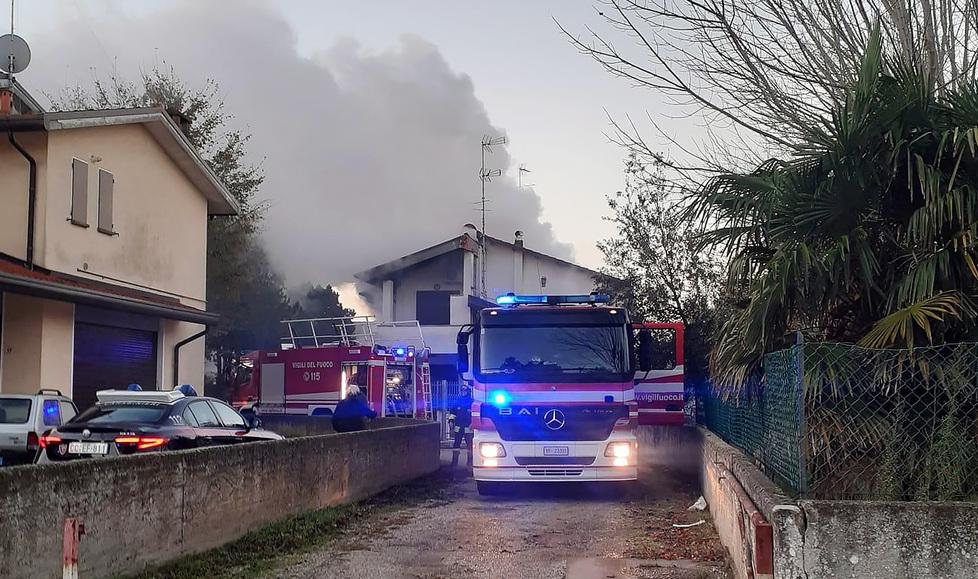 Lido Nazioni, si aggrava la 59enne ferita nell’incendio