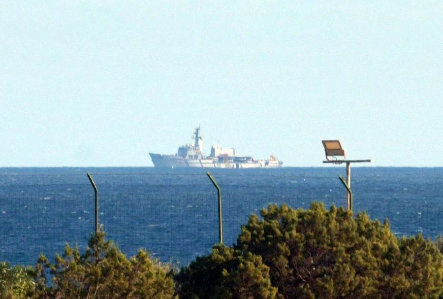 Capo Figari, i palombari ritrovano il corpo del marinaio disperso dopo la collisione tra il peschereccio e il traghetto