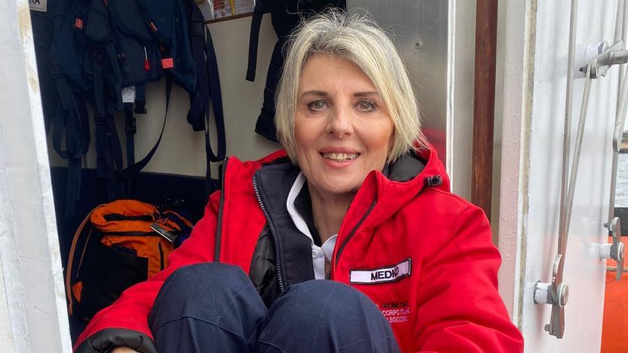 Silvia Fondelli, l'ex anestesista che aiuta i migranti a passare il confine