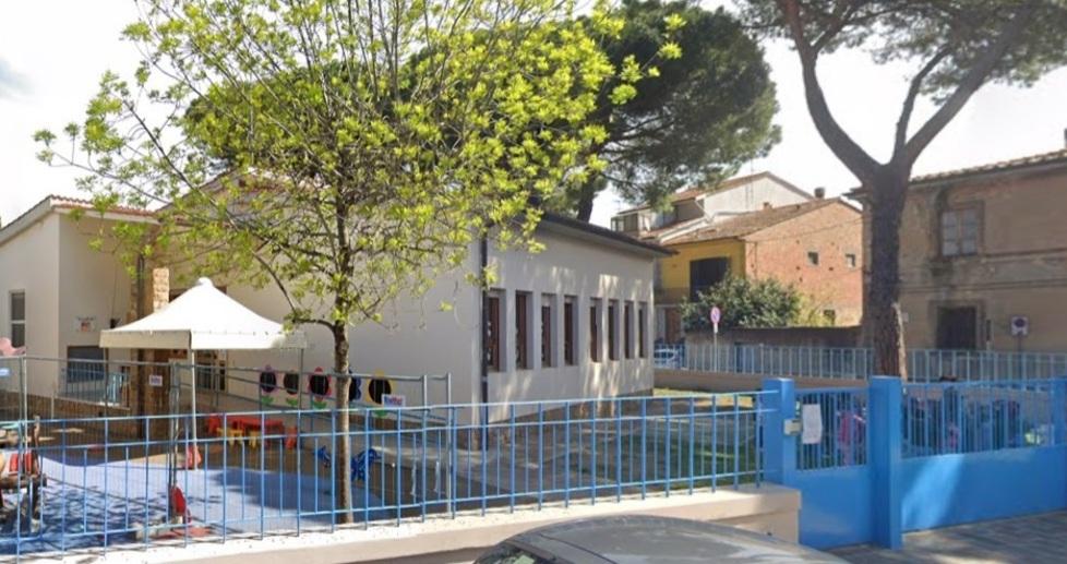 Vinci, la scuola d’infanzia chiude per ristrutturazione. La rabbia dei genitori: «Informati una settima prima»