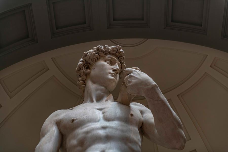 Sgarbi e i fantasmi di Michelangelo