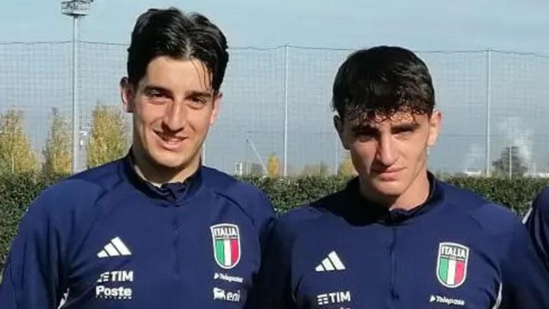 
	Angori e Ignacchiti in azzurro, dalla pagina facebook del Pontedera

