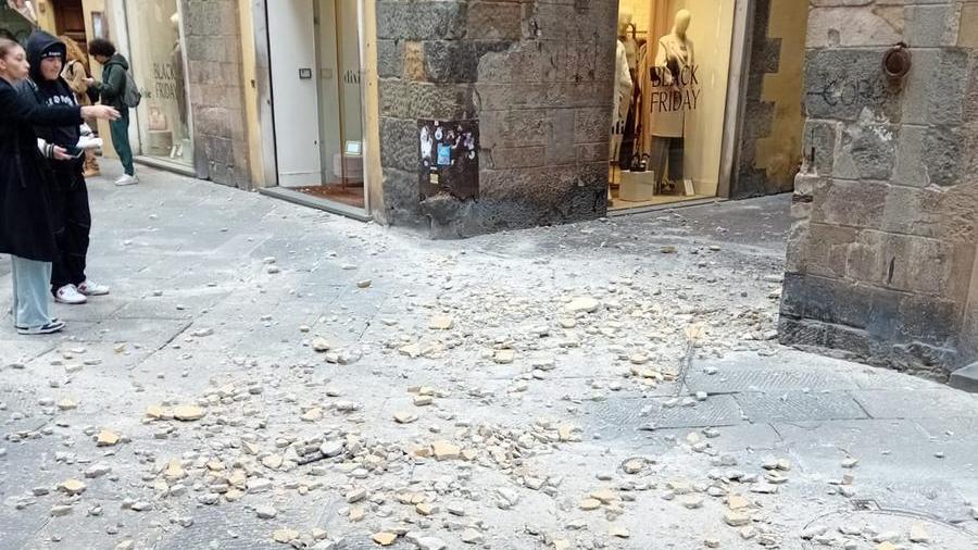 
	Lucca, l'intonaco crollato&nbsp;

