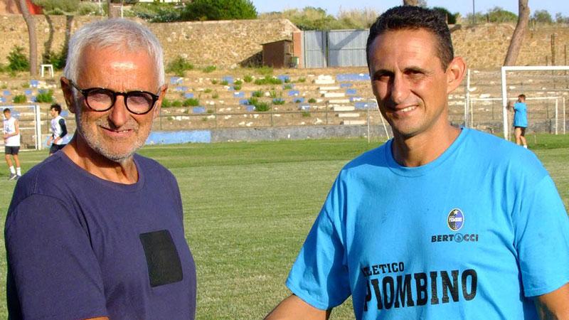 
	Enzo Madau con il mister Brontolone (foto Paolo Barlettani)

