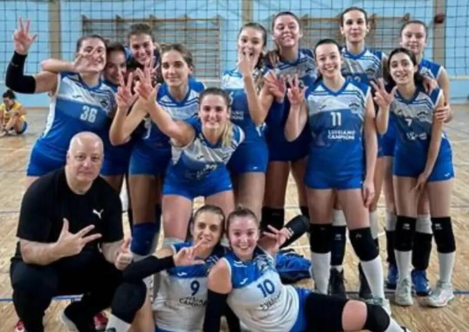 Le ragazze del Volley Pantera che hanno vinto contro il team di Colle Val d’Elsa