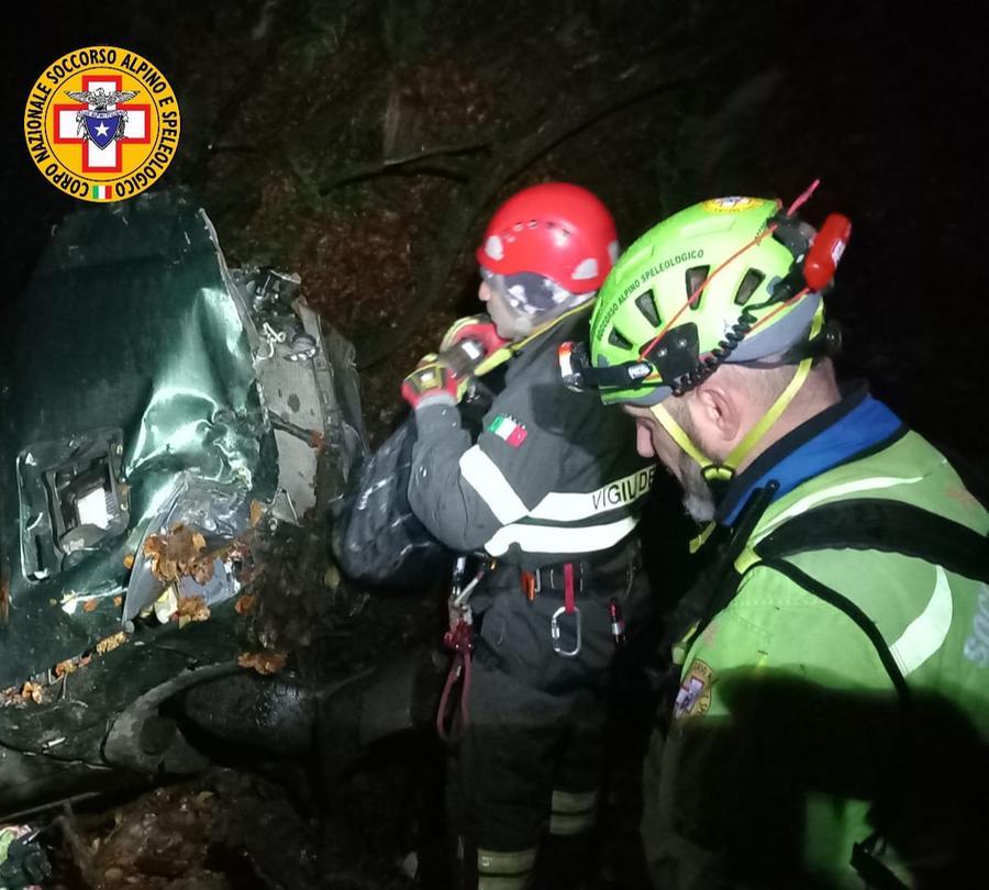 
	L'auto finita nella scarpata: morta una donna di Vaiano

