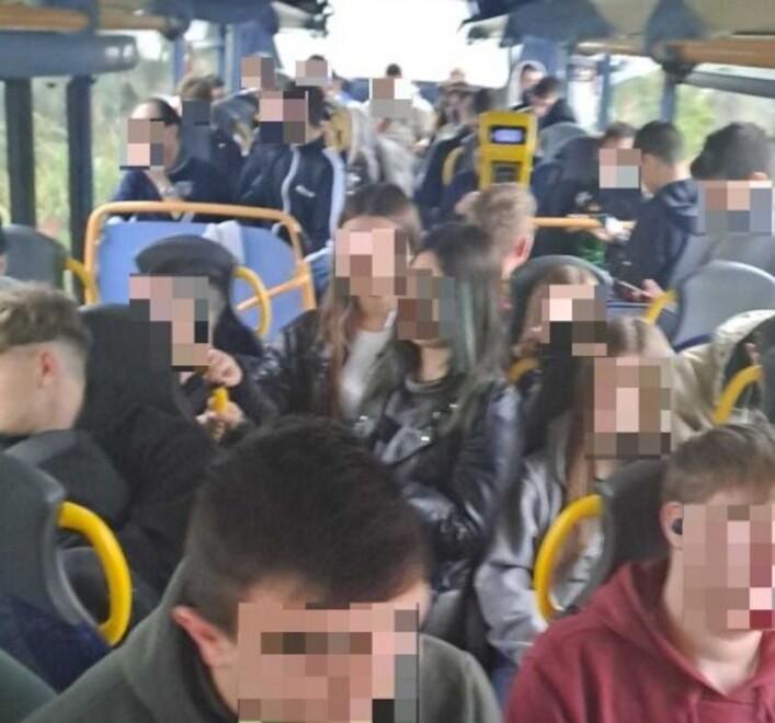 Pontedera: disagi sui bus sulla linea per Volterra, i sindaci stanno con gli studenti