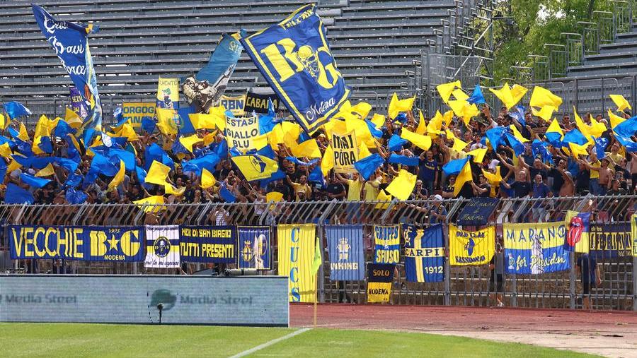 Tifosi del Modena verso Parma: finora venduti 1300 biglietti