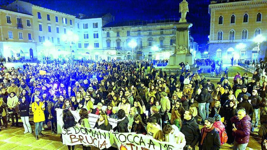La strage delle donne, una lunga scia di sangue e di dolore
