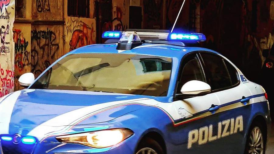 Pisa, cadavere in un fondo commerciale: probabile suicidio