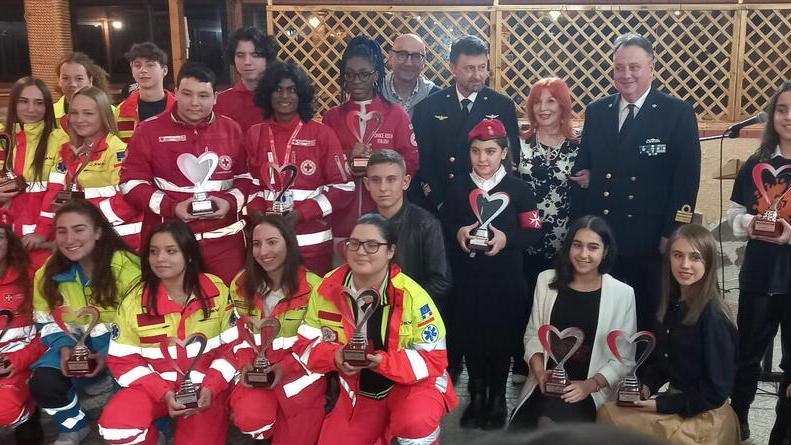 Livorno premia 21 giovani volontari in campo per gli altri. Ecco chi sono<br>