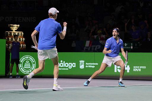 Coppa Davis, l’Italia vola in finale con l’Australia: battuta la Serbia di Djokovic